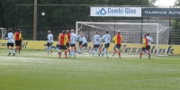 De 3-2 van Remon Kruiper in de maak uit de corner van Bas Paus